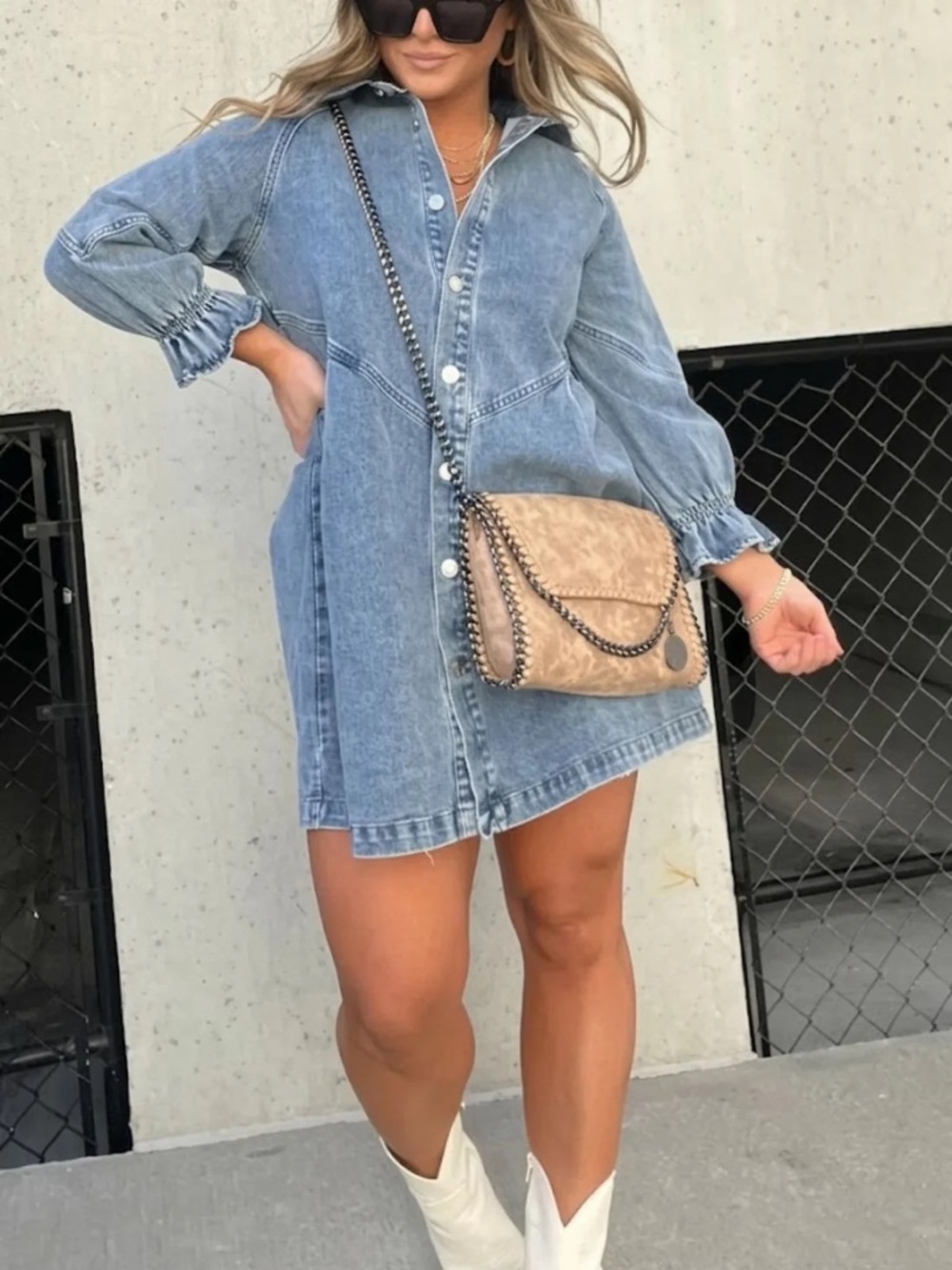 Women’s Denim Mini Dress with Puff Sleeves and Functional Side Pockets NWT